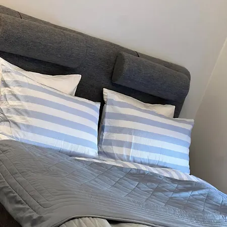 Apartament Toyen House-gronland Bussterminal *